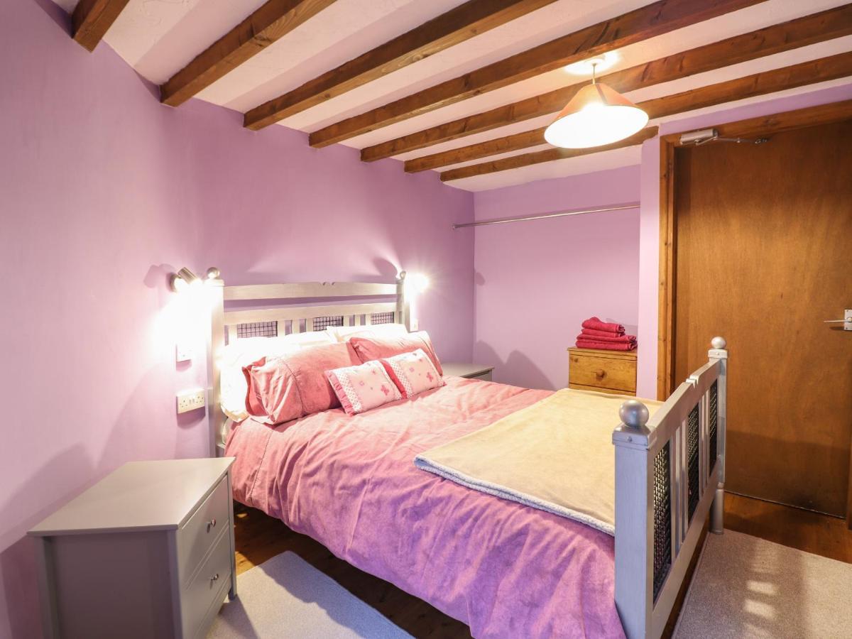 Yr Hen Felin Villa Oswestry Bagian luar foto