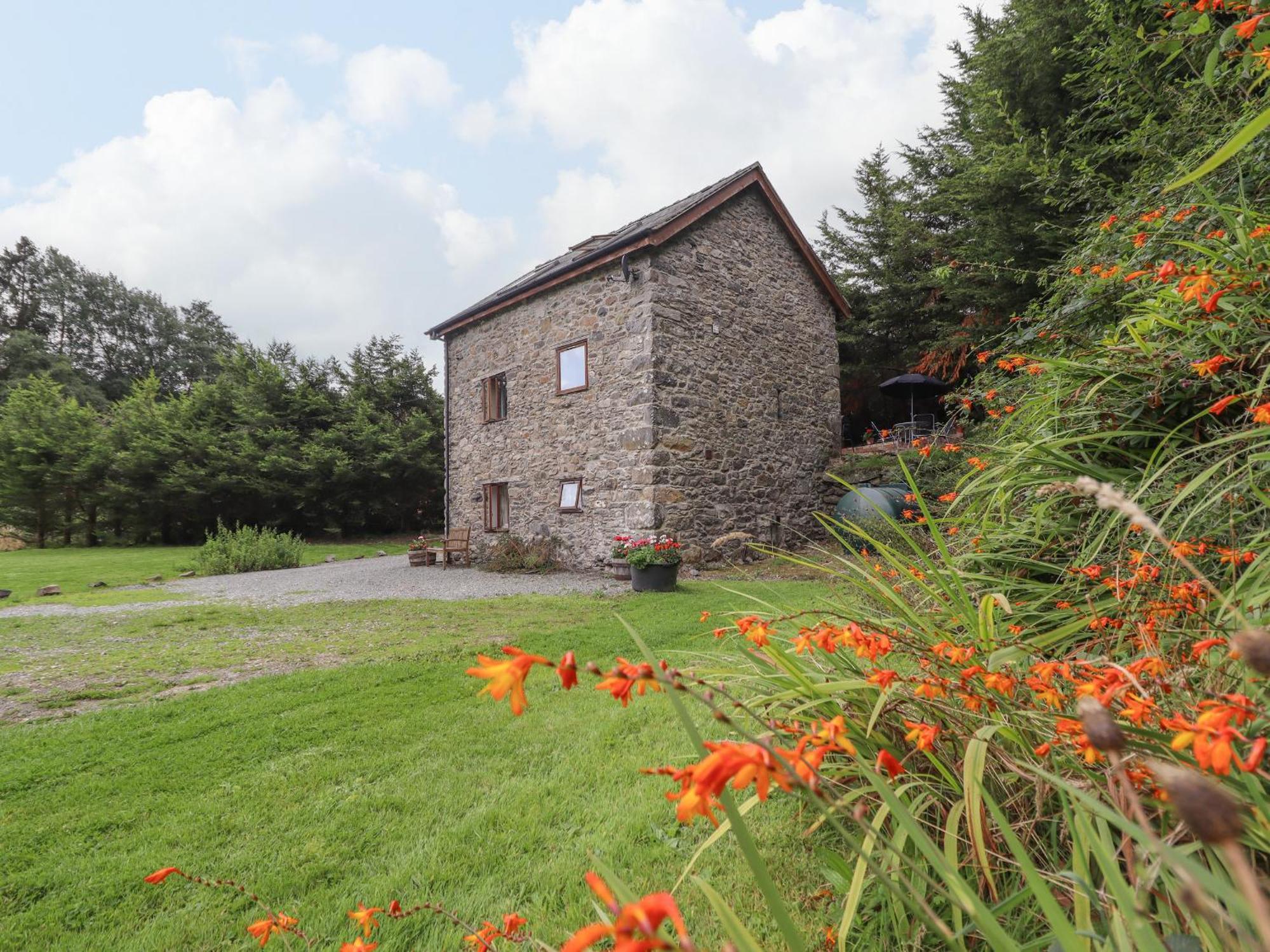Yr Hen Felin Villa Oswestry Bagian luar foto